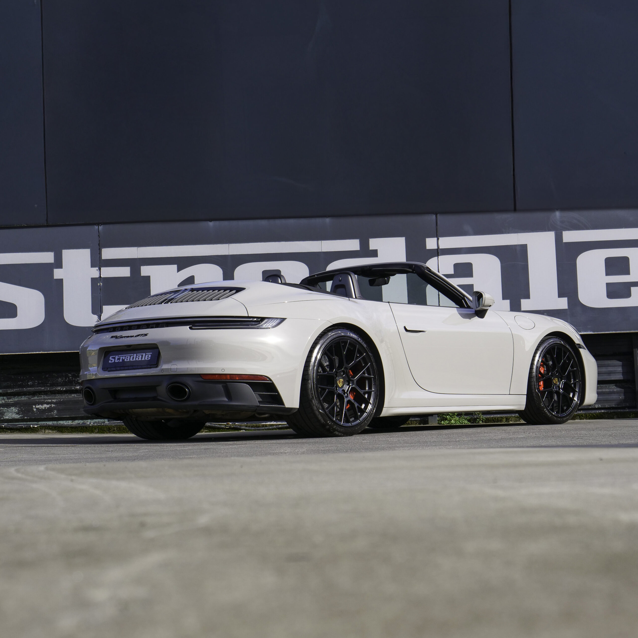Porsche 992 Carrera GTS Cabrio - imagen 17