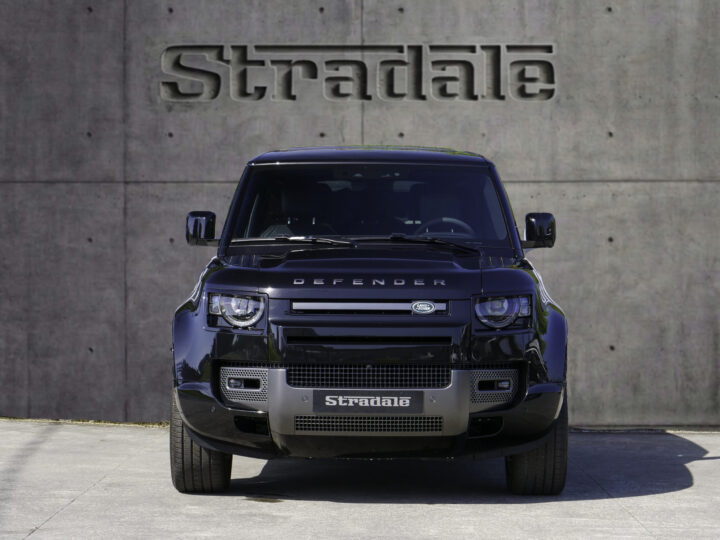 Land Rover Defender 90 V8 5.0 Supercharged 525 CV - foto 6