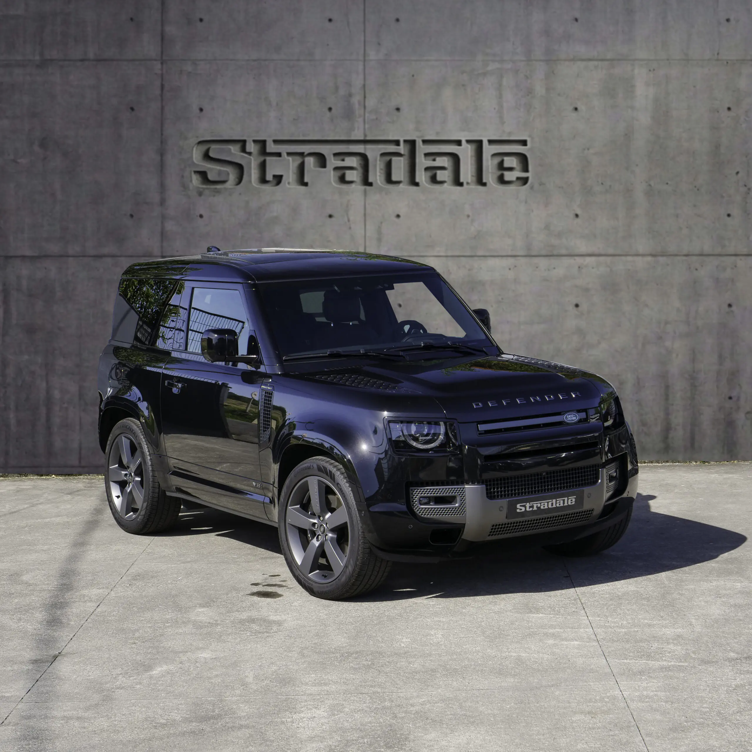 Land Rover Defender 90 V8 5.0 Supercharged 525 CV - imagen 11