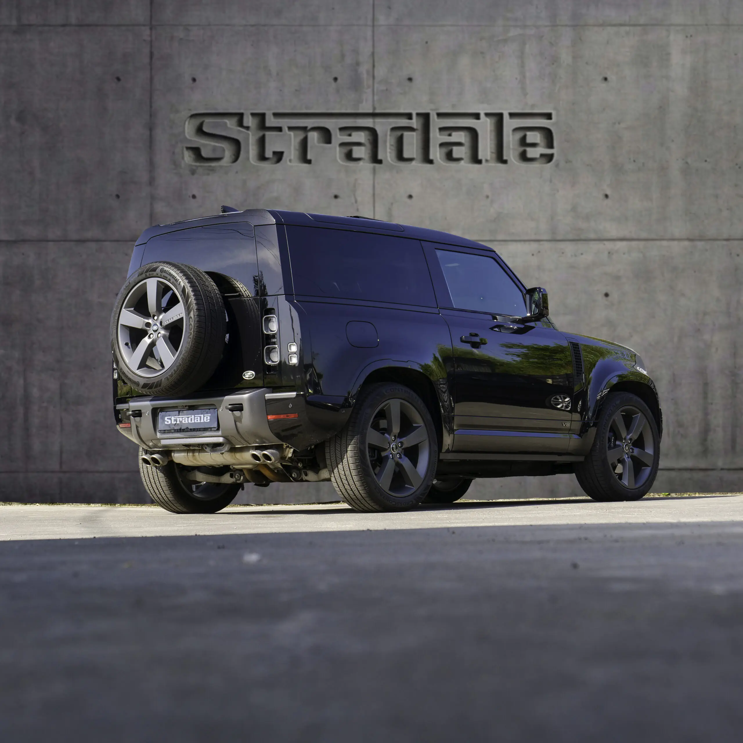 Land Rover Defender 90 V8 5.0 Supercharged 525 CV - imagen 13