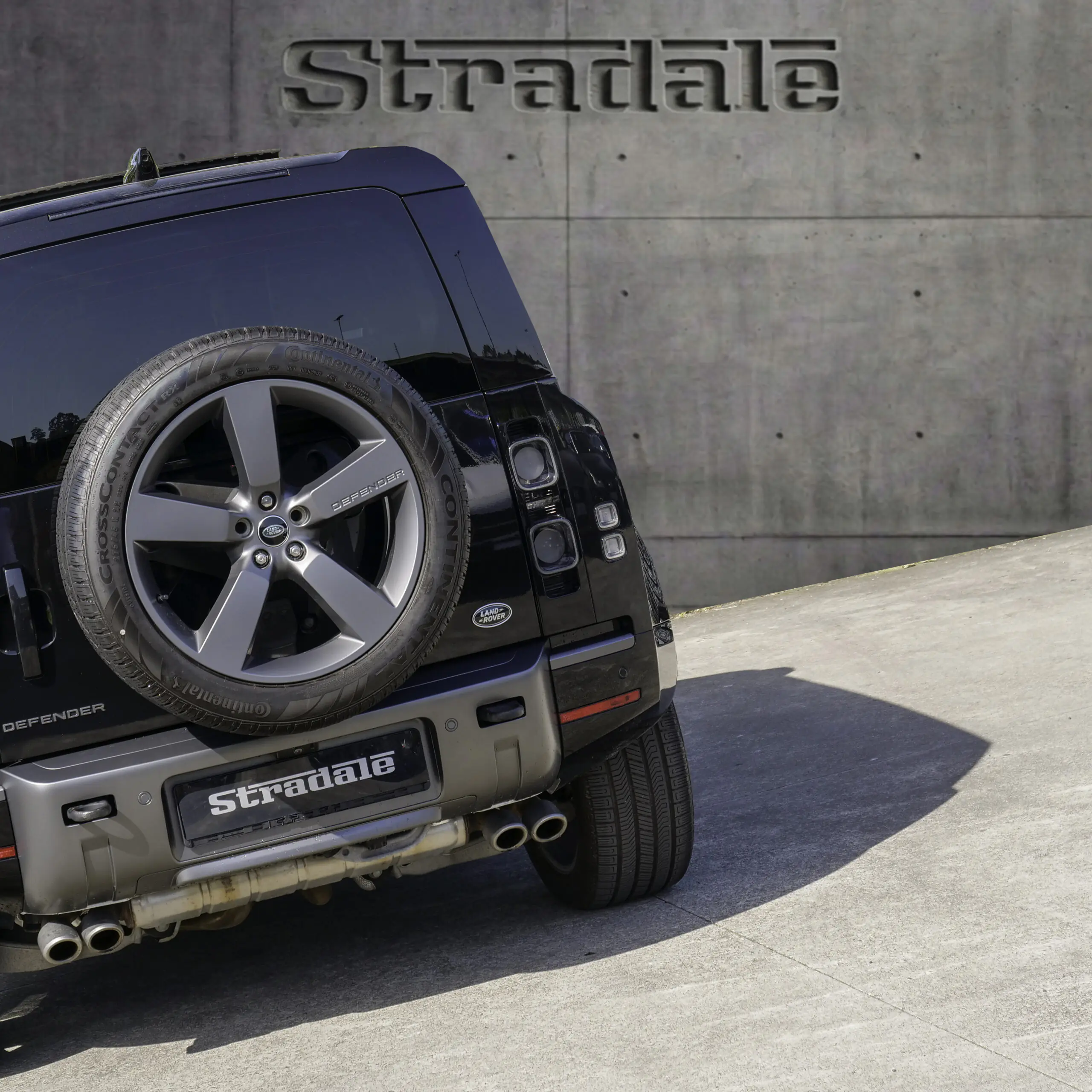 Land Rover Defender 90 V8 5.0 Supercharged 525 CV - imagen 18