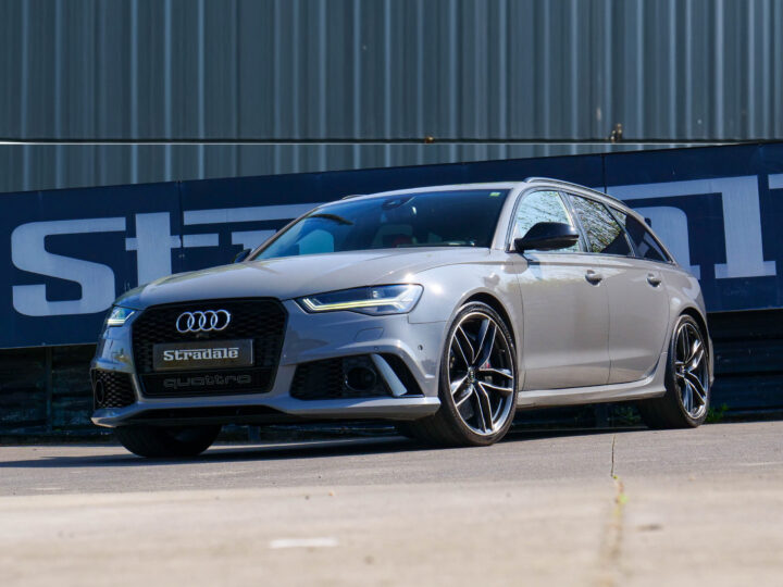 AUDI RS6 Performance - foto 3