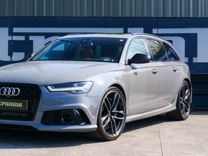 AUDI RS6 Performance - foto 4