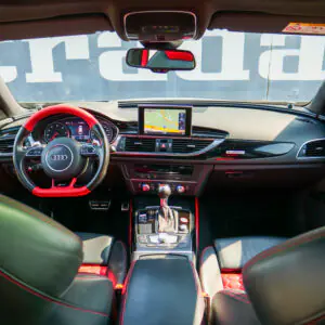 AUDI RS6 Performance - foto 23