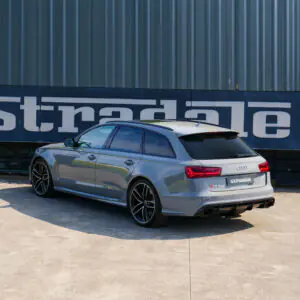 AUDI RS6 Performance - foto 36
