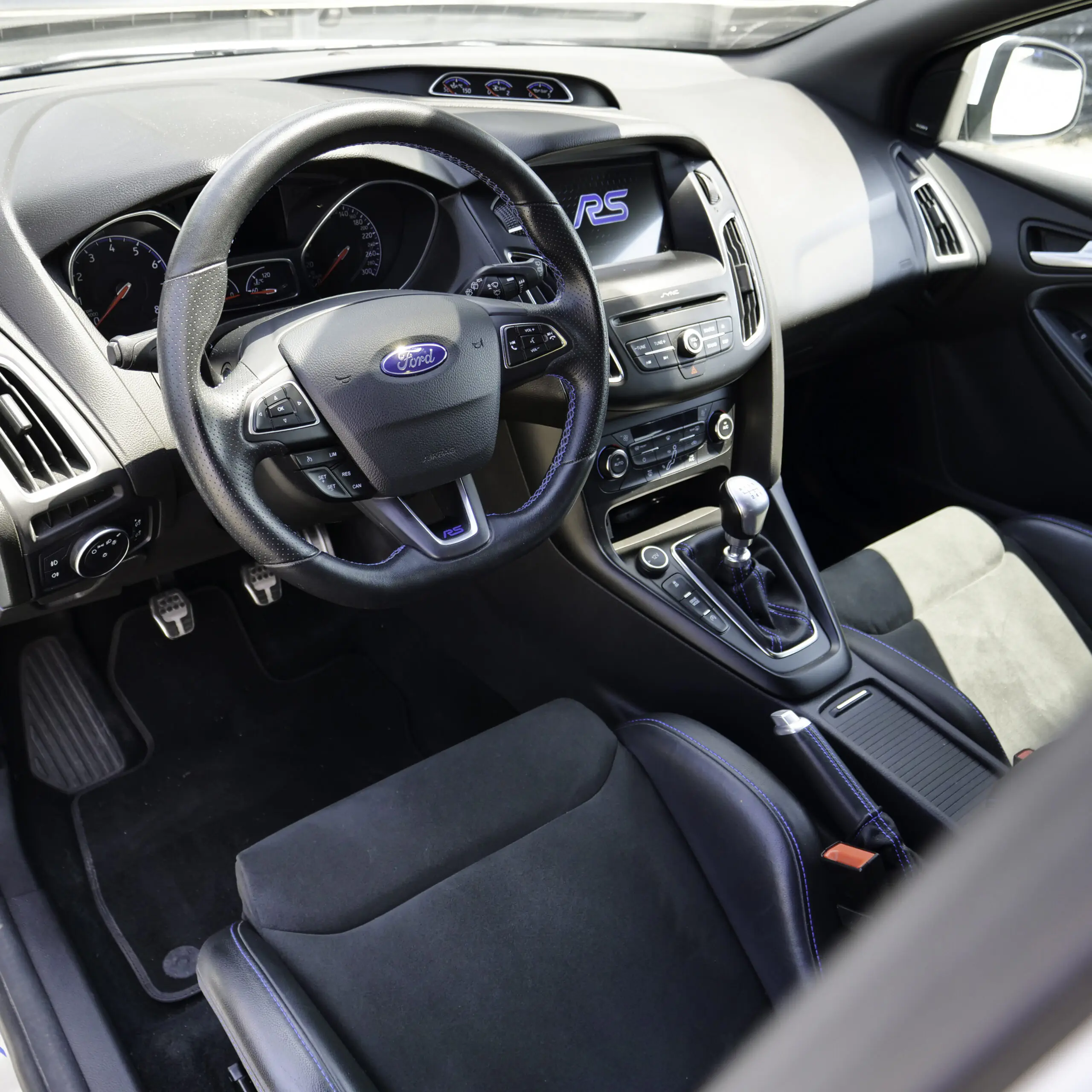 FORD FOCUS RS MK3 2.3 EcoBoost 350 CV - imagen 25