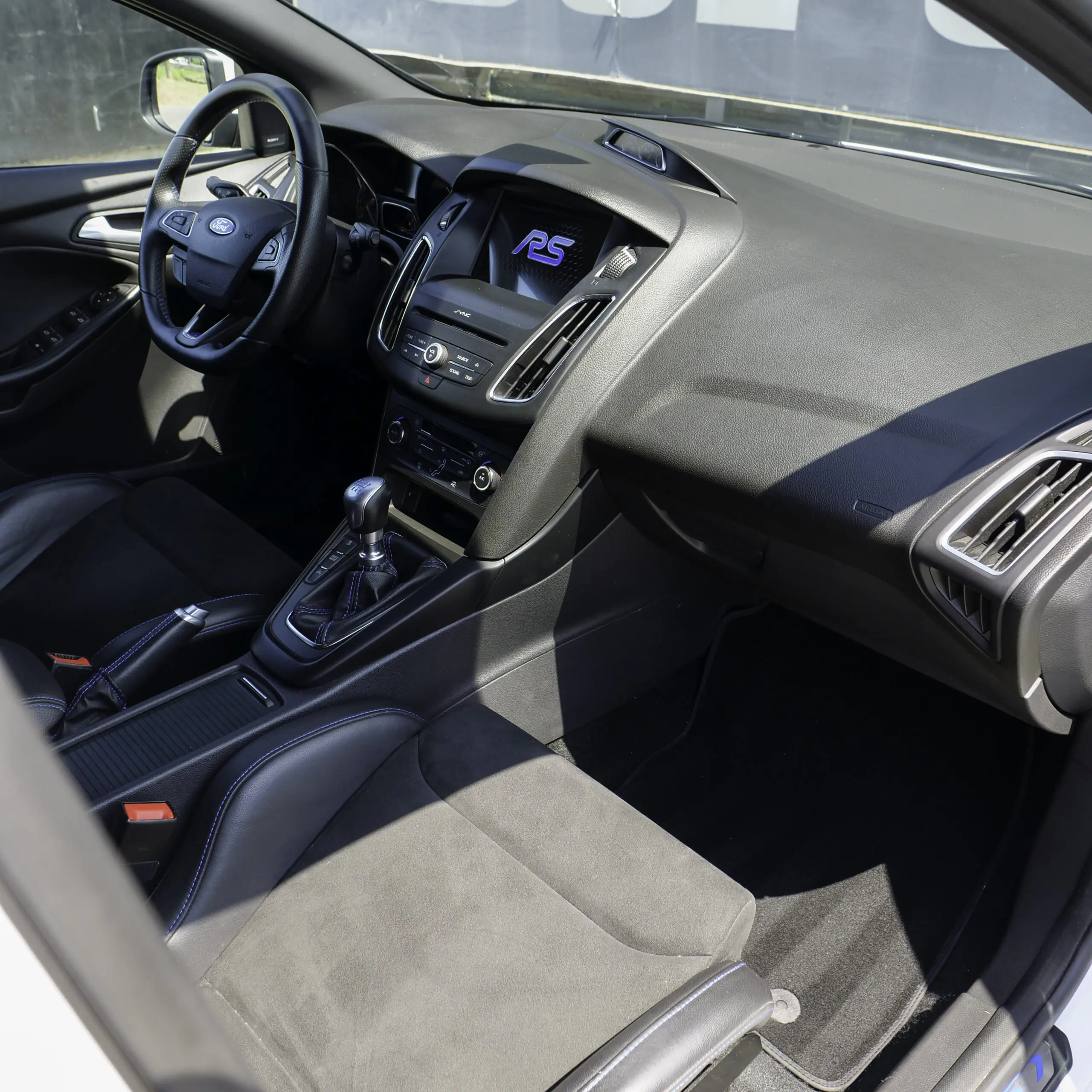 FORD FOCUS RS MK3 2.3 EcoBoost 350 CV - imagen 27