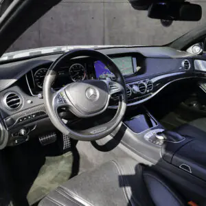 Mercedes-AMG S63 - foto 27