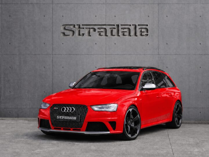 Audi RS4 - foto 2