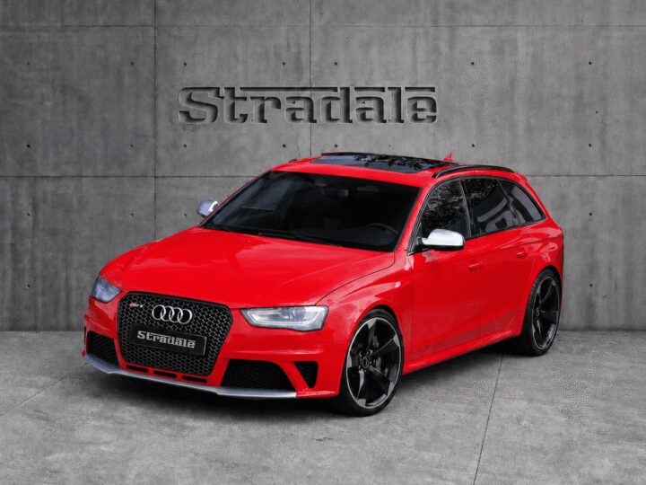 Audi RS4 - foto 6