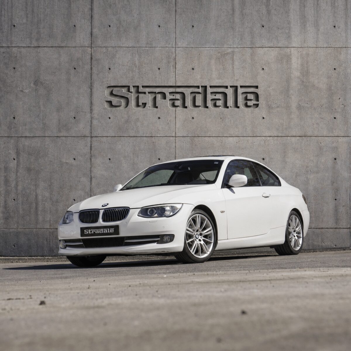 BMW 325i Coupé Automático - imagen 3