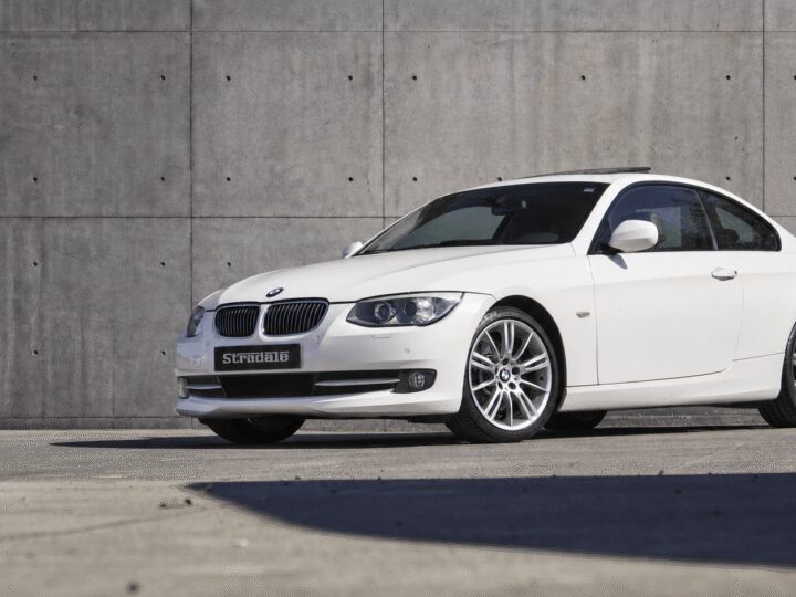 BMW 325i Coupé Automático - foto 5