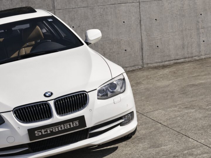 BMW 325i Coupé Automático - foto 8