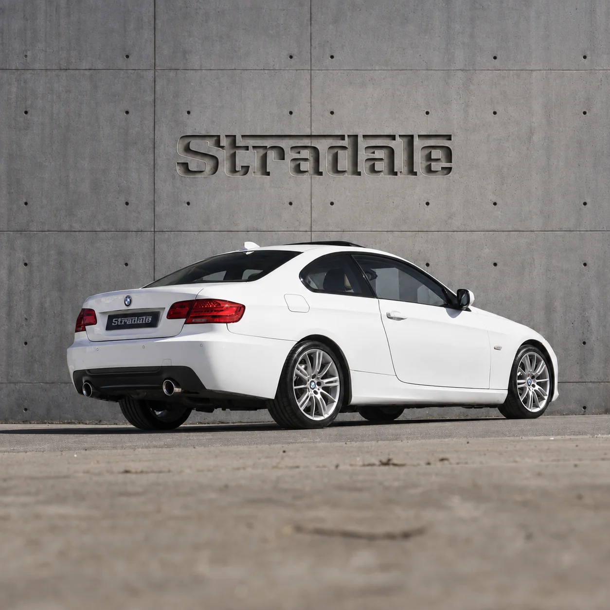 BMW 325i Coupé Automático - imagen 15