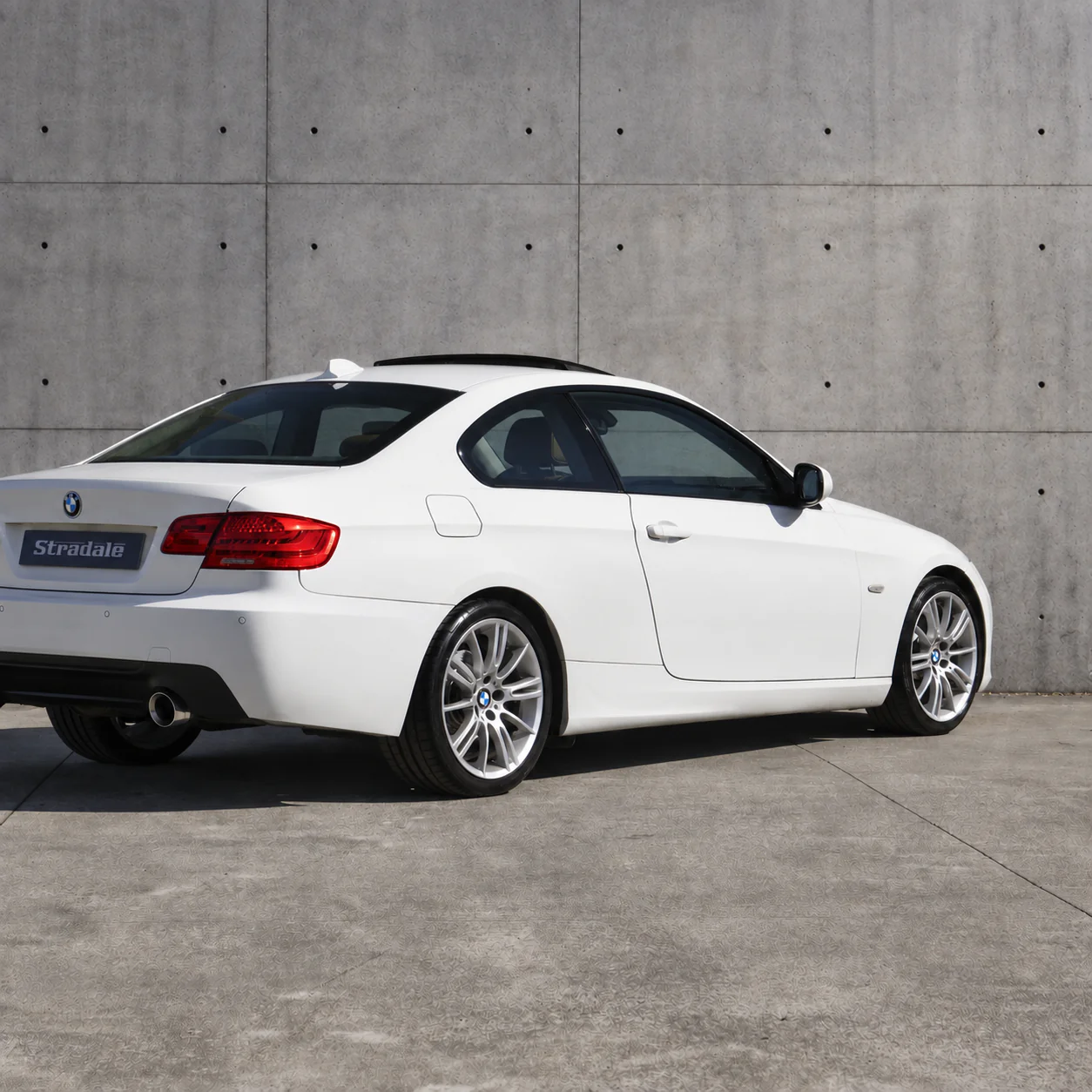 BMW 325i Coupé Automático - imagen 16