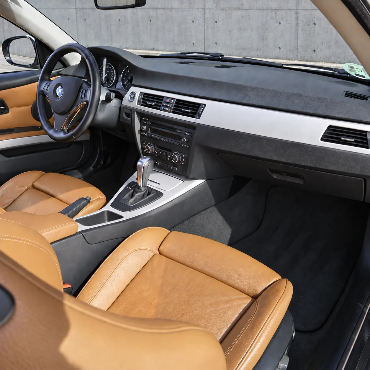 BMW 325i Coupé Automático - imagen 28
